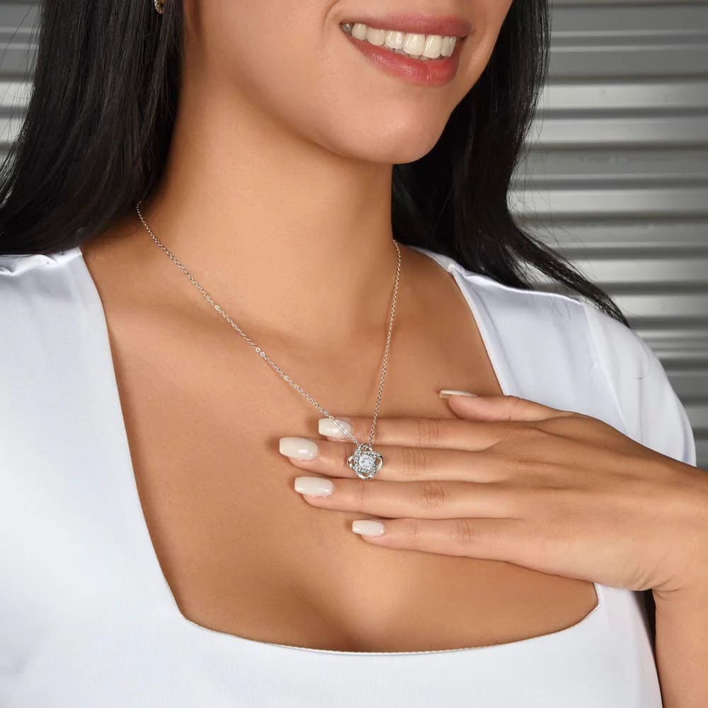 Collar Amor Sincero A LA MUJER DE MI VIDA™ Trébol - Regalo para Tu Pareja (con nota especial)
